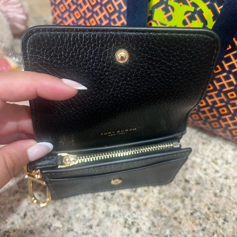 Tory Burch Black Leather Wallet with Gold Accents - Picture 4 of 7